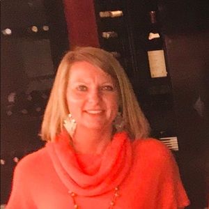 Meet your Posher, Betsy